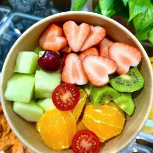 Tuyển gấp 1 cô chăm bé có tâm đi làm bao ăn ở lại ạ