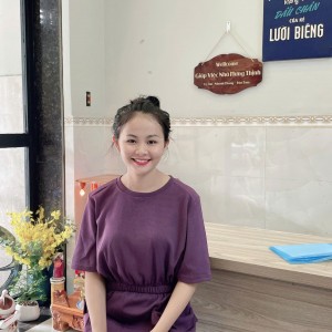 Em Ngân đang tìm việc giúp việc nhà - phụ quán đang cần việc đi làm ngay ạ