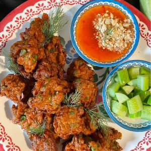 GIỜ EM CẦN MỘT CÔ VỀ LAU DỌN NHÀ CỬA CHO GIA ĐÌNH