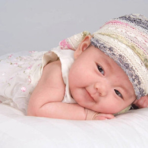 Tuyển gấp chị chuyên chăm bé sơ sinh (Ở LẠI) - lương 12tr - Q,8