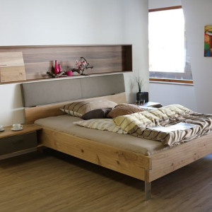 Mẹ Đơn Thân Cần Gấp 1 Chị Giúp Việc Nhà Tại Chung Cư Khánh Hội 1 Quận 4  Lương Tháng 10 Triệu.