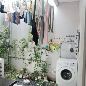 Trên đường nguyễn Tất Thành- Q4, nhà mặt phố chỉ có 1 lầu cần cô về sắp xếp, lau chùi nhà cửa + nấu ăn 1 bữa tối đơn giản.