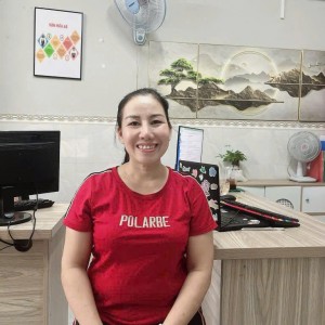 Chị Tuyến nhanh nhẹn chịu khó đang tìm việc bao ăn ở lại ạ