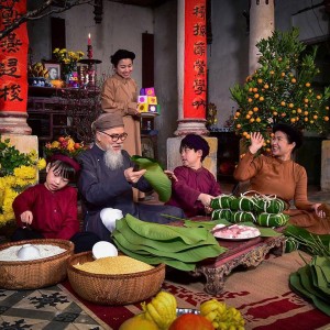 ALO ALO... VẬY LÀ CÒN 1 THÁNG NỮA LÀ ĐÃ ĐẾN TẾT RỒI ! MÀ CÁC CHỊ XINH GÁI ĐI ĐÂU HẾT RỒI MAU MAU NHẤC MÁY CHO EM ĐI LÀM ĐI NÈ