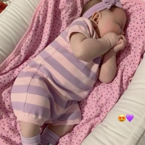 Tha thiết tìm 1 chị về chăm con e được 6 tháng tuổi cho đôi vợ chồng trẻ.