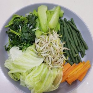 Em đang tuyển gấp ạ