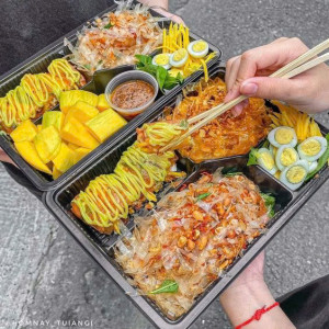 Tuyển gấp 1 cô nấu ăn ngon làm việc lâu dài ( đi làm bao ăn ở lại ạ )