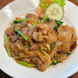 Tuyển Ngay Cô Giúp Việc Nhà Lương Cao Tại Sài Gòn Với Mức Lương Từ 10 Triệu Trở Lên