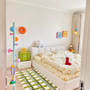 Em Đang Cần 1 Cô Giúp Việc Nhà Cho Gia Đình Có 4 Người Lớn !!