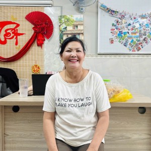 Chị Hồng Đang Cần Tìm Việc Ạ
