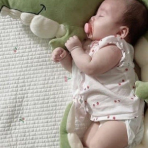 Em Chuẩn Bị Đi Làm Cần Gấp Chị Bảo Mẫu Chăm Sóc Bé 8 Tháng