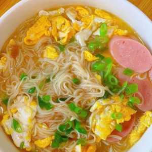 Gia Đình Em Cần Người Đi Làm Bao Ăn Ở Lại Ạ