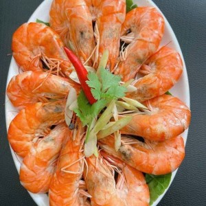 Tuyển gấp 1 cô chăm bé phụ giúp việc nhà đi làm bao ăn ở lại ạ