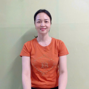 Chị Ánh đang tìm việc bao ăn ở lại ạ