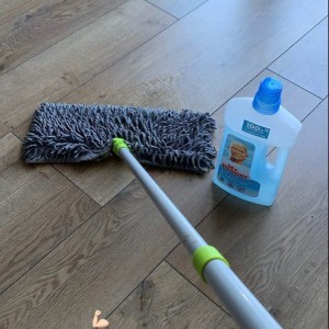 gia đình con có 3 người lớn ở nhà 1 trệt gác lửng nhỏ ngay đường Tân Hòa Đông quận bình tân.