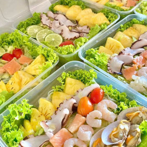 Em đang tuyển gấp 1 cô nấu ăn cho gđ em ạ