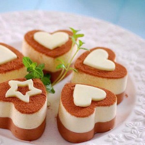 Tuyển cô chăm ông đi làm – Bao ăn ở lại, ưu tiên có kinh nghiệm