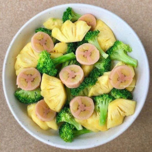 Tuyển gấp 1 cô chăm bé giỏi đi làm bao ăn ở lại ạ