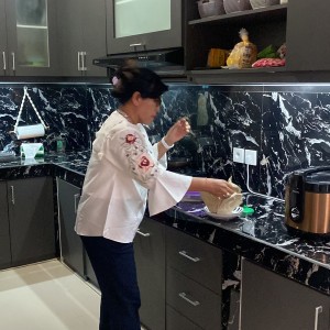 CẦN GẤP  CÔ GIÚP VIỆC NHÀ CHO GIA ĐÌNH !!