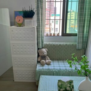 Gia Đình Có 4 Người Lớn Đều Đi Làm Cần Cô Về Làm Nội Trợ, Dọn Dẹp Sắp Xếp Dọn Nhà Cửa Và Nấu Ăn Tối Đơn Giản