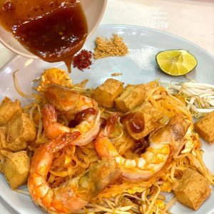 Cần tìm 1 cô giúp việc cho gia đình em đi làm bao ăn ở lại ạ