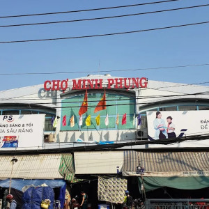 Ngay chợ Cây Gõ em đang cần tuyển cô giúp việc làm ăn ở lại luôn cho nhà e 3 người lớn