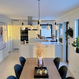 Sáng Thứ 2 Đầu Tuần Em Tìm Gấp Cô Về Dọn Dẹp Nhà Cửa Tại Tân Phú