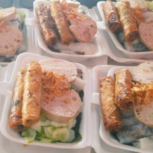 Cần Người Làm Chăm Bầu Ạ