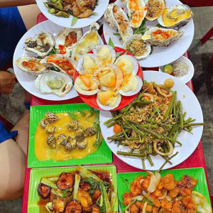 Tuyển gấp 1 cô làm việc lâu dài và ổn định ạ