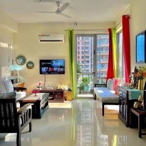 Mẹ đơn thân nhà chỉ có 2 mẹ con cần 1 chị giúp việc nhà tại Bến Vân Đồn quận 4 lương tháng 13 triệu.