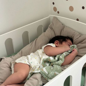 Lương 11 Triệu, Cần Chị Về Chăm Em Bé 4 Tháng