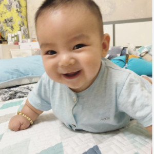 Tìm chị chuyên chăm bé (Ở LẠI) - lương 12tr - Q. Bình Tân