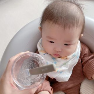 Vợ Em Chuẩn Bị Đi Làm Nên Em Cần 1 Chị Về Chăm  Em Bé 5 Tháng Tuổi