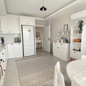 Nhà em cần tìm gấp chị giúp việc nhà ở Quận Tân Bình Trên Đường Âu Cơ Lương 14 Triệu Bao Ăn Ở