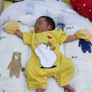 Vợ Em Ở Nhà Bán Hàng Online Bận Bịu Công Việc Không Có Thời Gian Chăm Bé.tuyển Cô Về Chăm Bé 3 Tháng Ở Chung Cư Quận 7