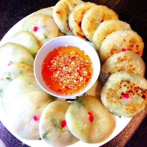 cần gấp 1 chị chăm ông ở đồng nai bao ăn ở lại