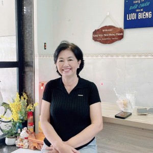 Chị Châu Cần Việc Đi Làm Ngay