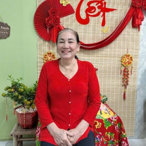 Cô Vân Đang Tìm Việc Chăm Ông Bà Hoặc Giúp Việc Nhà Đi Làm Bao Ăn Ở Lại Ạ