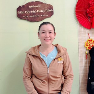 Chị Trinh đang tìm việc chuyên chăm bé bao ăn ở lại ạ