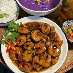 Em Đang Tuyển Gấp A