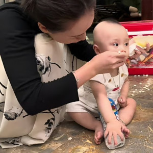 Tìm Cô Bảo Mẫu Về Chăm Sóc Em Bé 7 Tháng