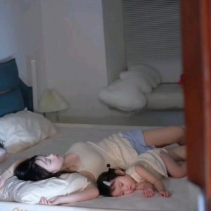 VỢ CHỒNG EM Ở  CHUNG CƯ SALA QUẬN 2 . CẦN TÌM CÔ CHĂM BÉ 4 THÁNG TUỔI