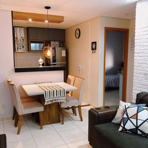 Tìm 1 chị về lo cơm nước và dọn dẹp nhà cửa cho gia đình em ở Vinhomes Nguyễn Hữu Cảnh Quận Bình Thạnh Lương 12 triệu ạ