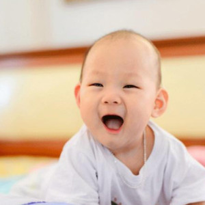 TÌM CHỊ CHĂM BÉ SƠ SINH - Q.2 -LƯƠNG 12TR