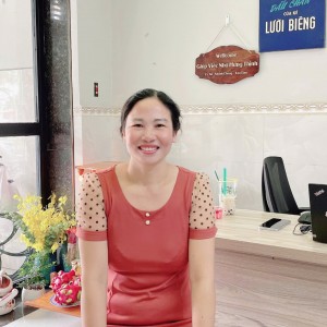 Chị Thược đang tìm việc chuyên chăm ông / bà , giúp việc nhà đi làm bao ăn ở lại ạ