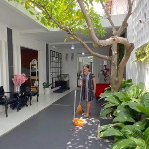Em Đang Cần Tìm Một Người Giúp Việc Nhà Ở Chung Cư Vinhomes Quận Bình Thạnh Lương 13 Triệu.