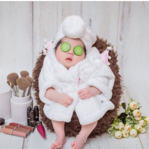 Nhà mình 2 mẹ con, mình cần người làm ở lại chăm sóc con gái 9 tháng tuổi - LƯƠNG 12TR Q. Tân Bình