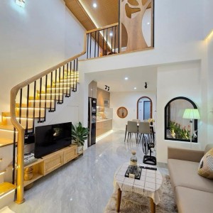 Thứ 2 Đầu Tuần Rồi Em Cần Cô Siêng Năng Về Lo Việc Nội Trợ Trong Nhà