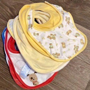 Lương 12 triệu- Cần chị về chăm sóc bé nhà em gần 8 tháng  tại chung cư Empire City quận 2 ạ.