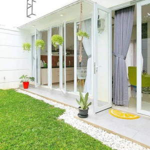 Nhà Mặt Phố 1 Trệt Với Gác Lửng Nhỏ Ở Đường hoa Sứ- Phú Nhuận. Tìm Cô Giúp Việc gấp